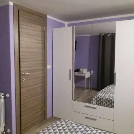 Il Paesello بيت ضيافة جرافيلونا توتشه